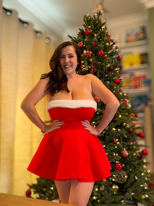 🎁 Have you been good this year 🤔🎄 https://t.co/dw8fK6Yewo