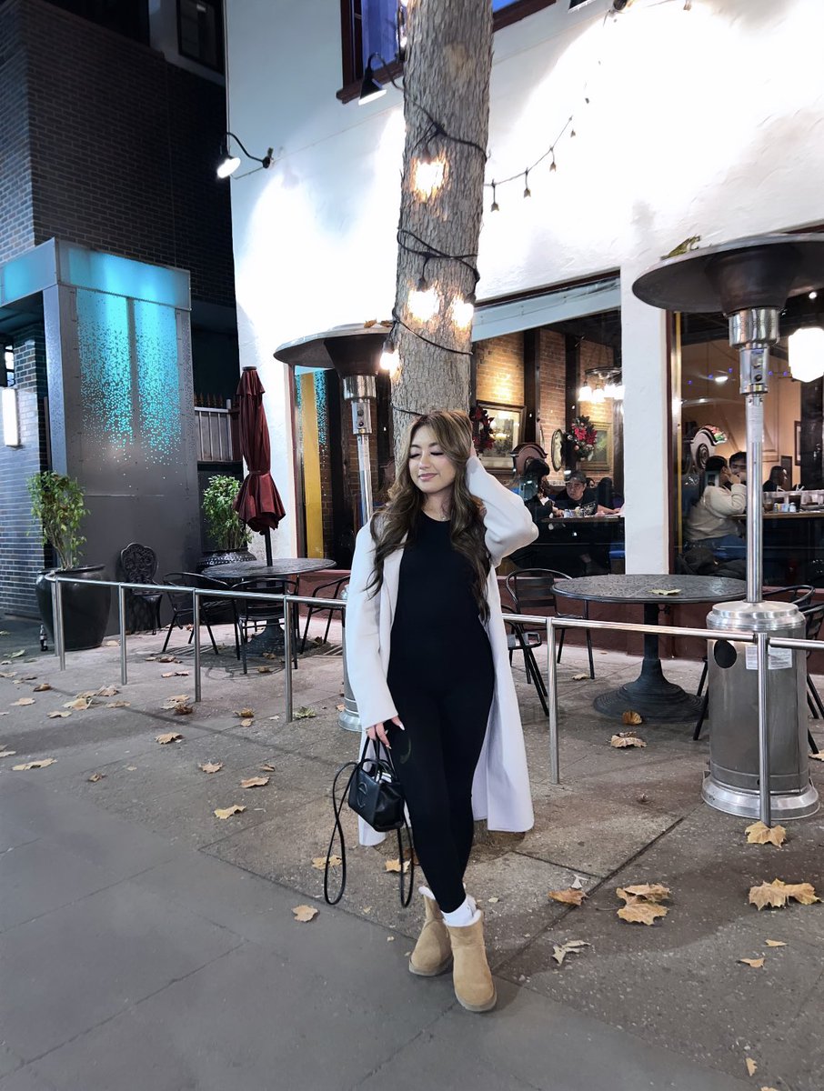 itzcelinee's tweet image. baby u the one for me