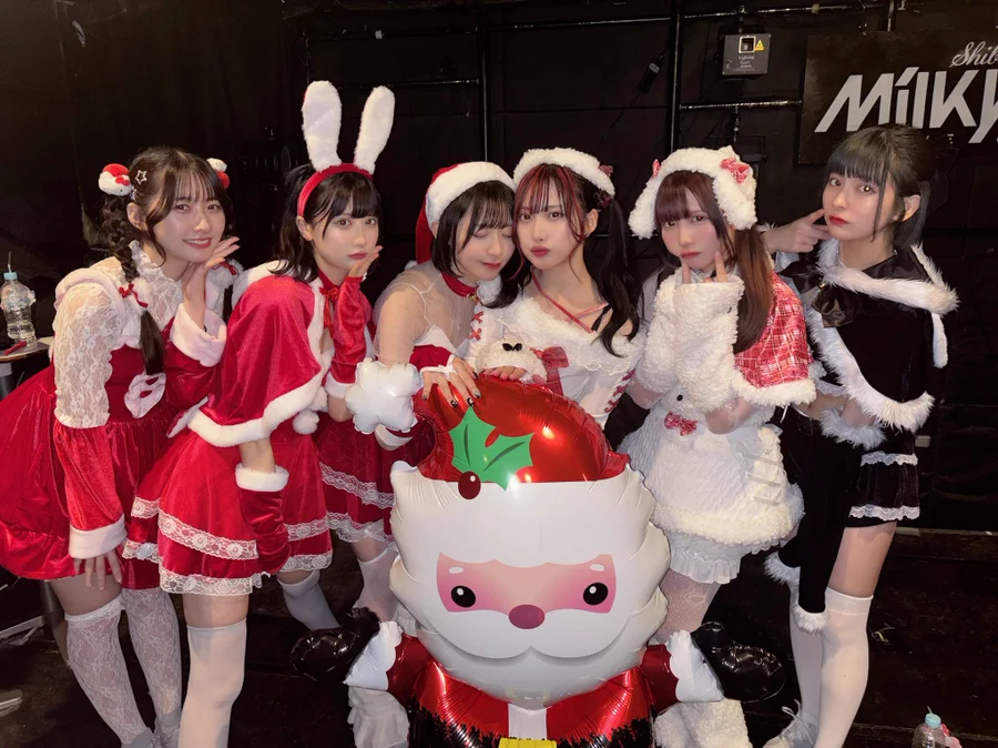 Asian girl Christmas costume