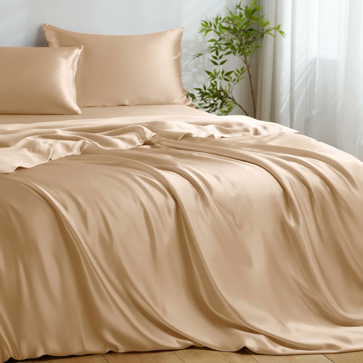 #THXSILK- Washable Silk Duvet Cover: This best #washable silk #bedspread because of its wear-resistant 19 momme #silk raw material made of #fabric selected a full piece of complete #silkfabric for piecing. tkqlhce.com/click-10079605… $299.99 SKU: W01W24409K #silksheets #silkbedding