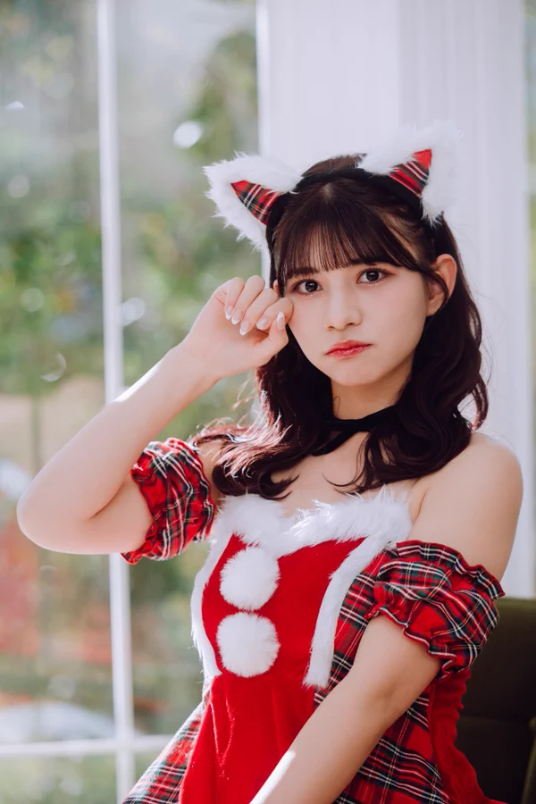 Asian girl Christmas costume