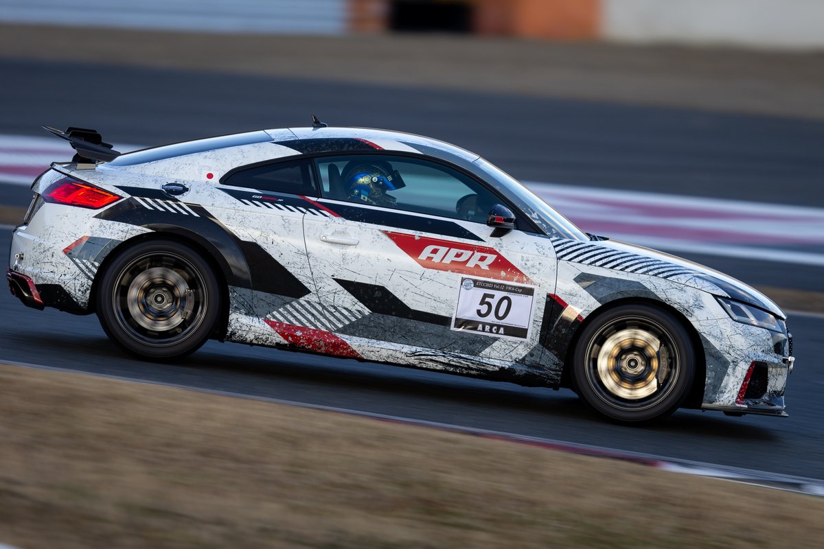 hide_gtv's tweet photo. 看板撮りたいなと思い立って久々に1コーナ内。
#FSW #ETCC #auditt #ttrs #tt8s https://t.co/zDQv3r3dCD