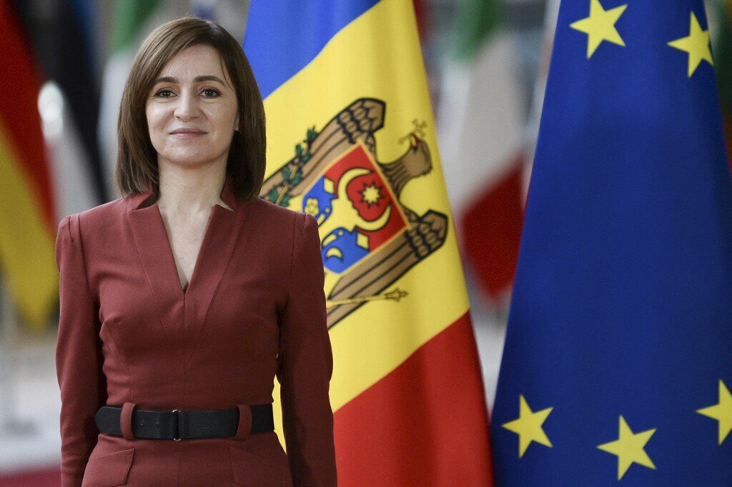 BREAKING: Moldovan President Maia Sandu announces that Moldova will hold a referendum next year on becoming an EU member. 🇷🇴