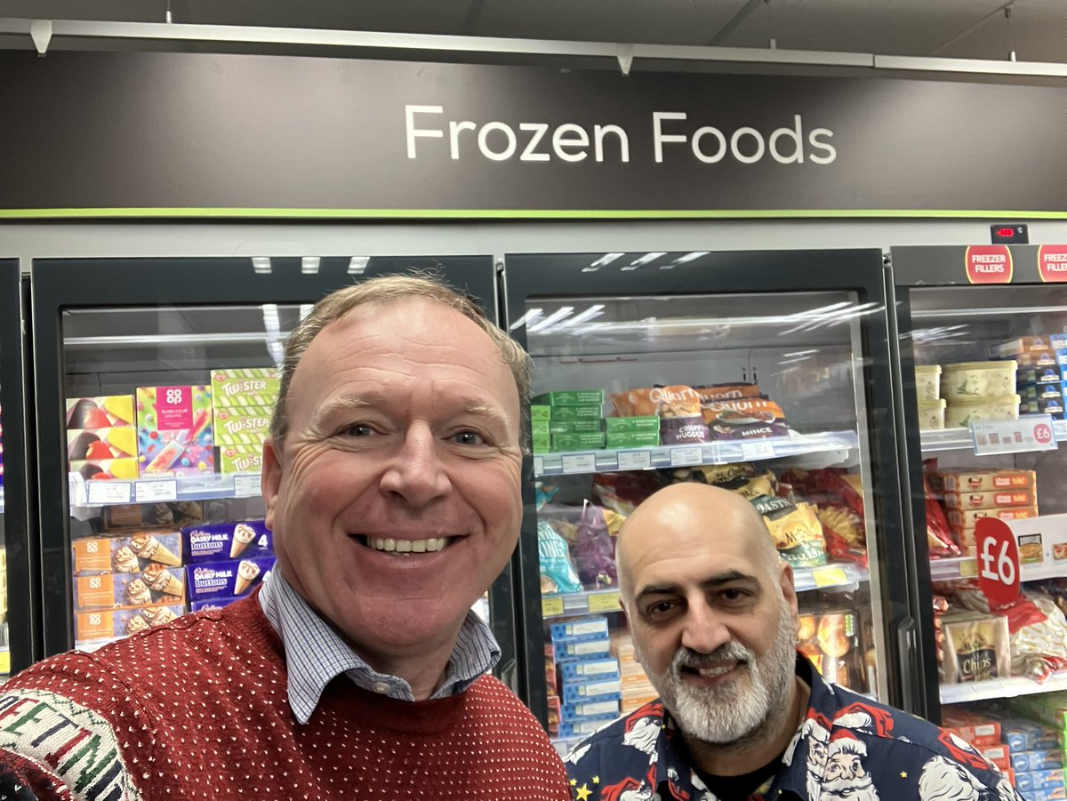 We’ve still got to do a bit on Christmas Eve. Merry Christmas everyone from Craig and Amesh.x