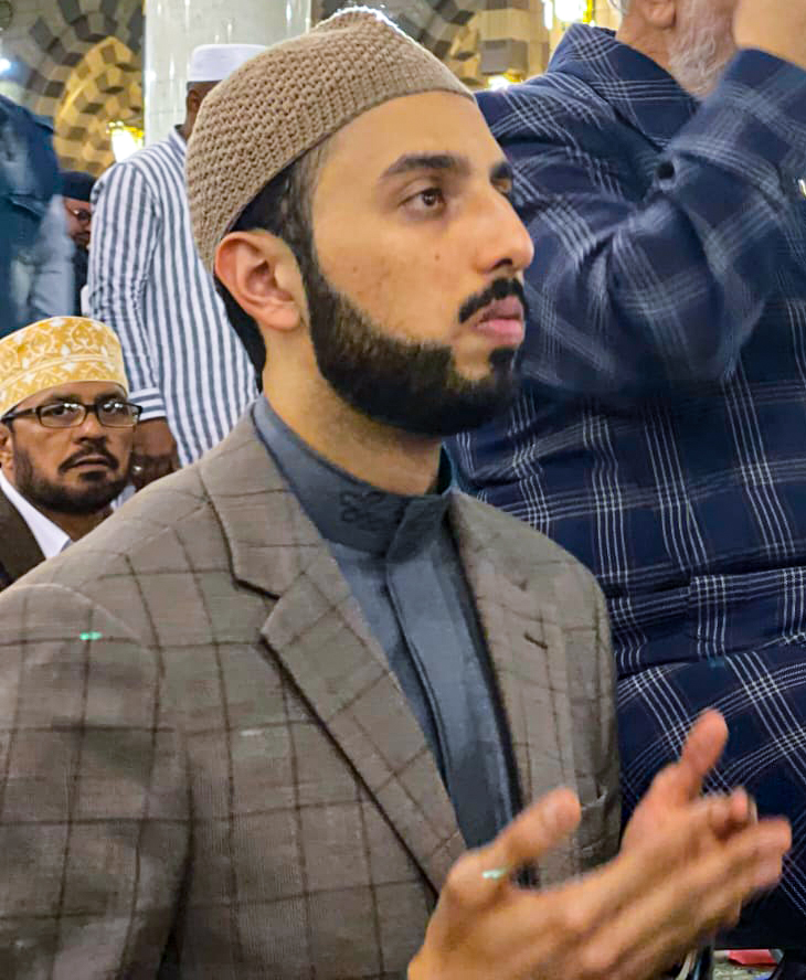 HammadQadriMQI's tweet photo. مدینۃ المنورۃ: شیخ حماد مصطفیٰ المدنی القادری کی شیخ الاسلام ڈاکٹر محمد طاہرالقادری دامت برکاتہم العالیہ کے ہمراہ مسجد نبوی شریف میں نماز کی ادائیگی، اس موقع پر چیئرمین سپریم کونسل منہاج القرآن انٹرنیشنل ڈاکٹر حسن محی الدین قادری، صدر منہاج القرآن انٹرنیشنل پروفیسر ڈاکٹر حسین محی الدین قادری اور صاحبزادہ شیخ احمد مصطفیٰ العربی القادری بھی ہمراہ ہیں۔