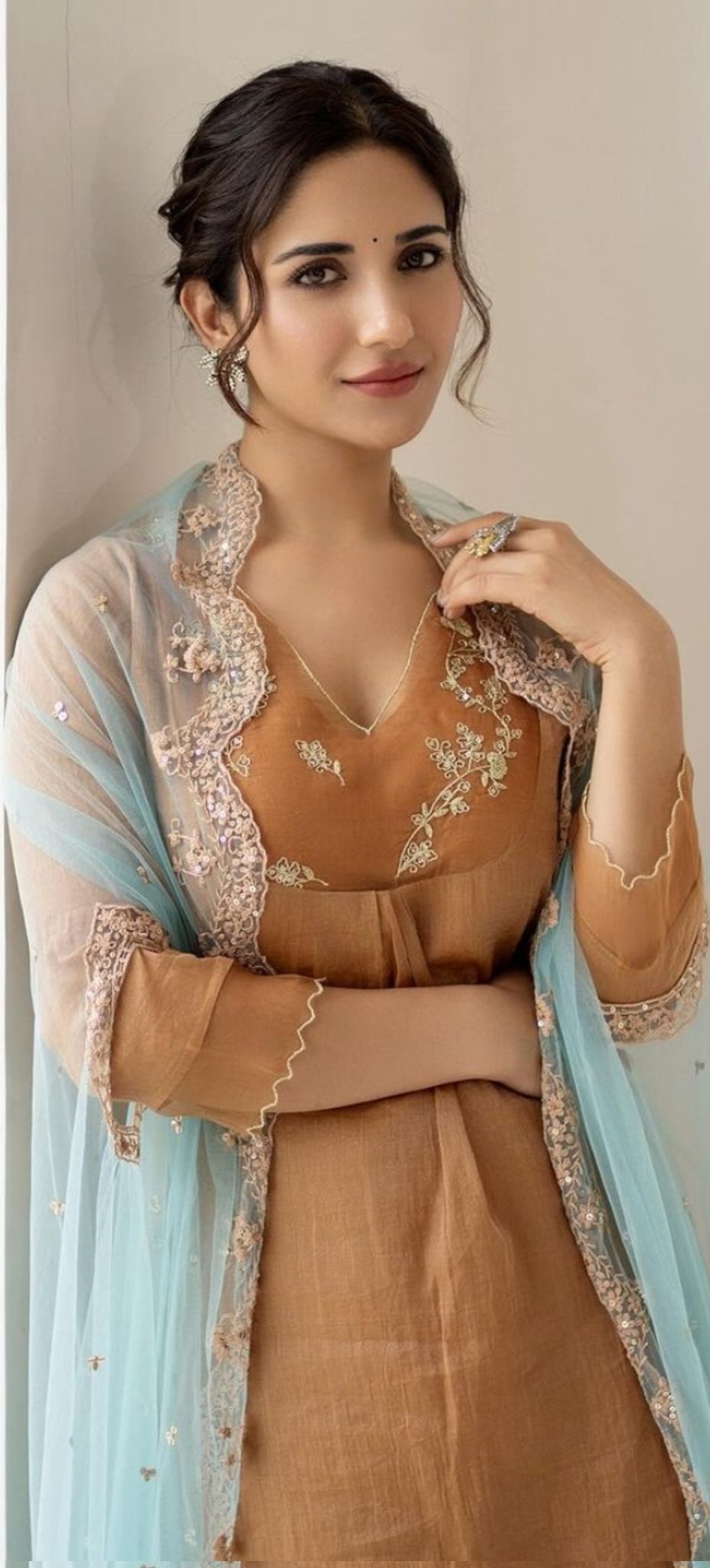 GCHpIqZXIAAECqC?format=jpg&name=large