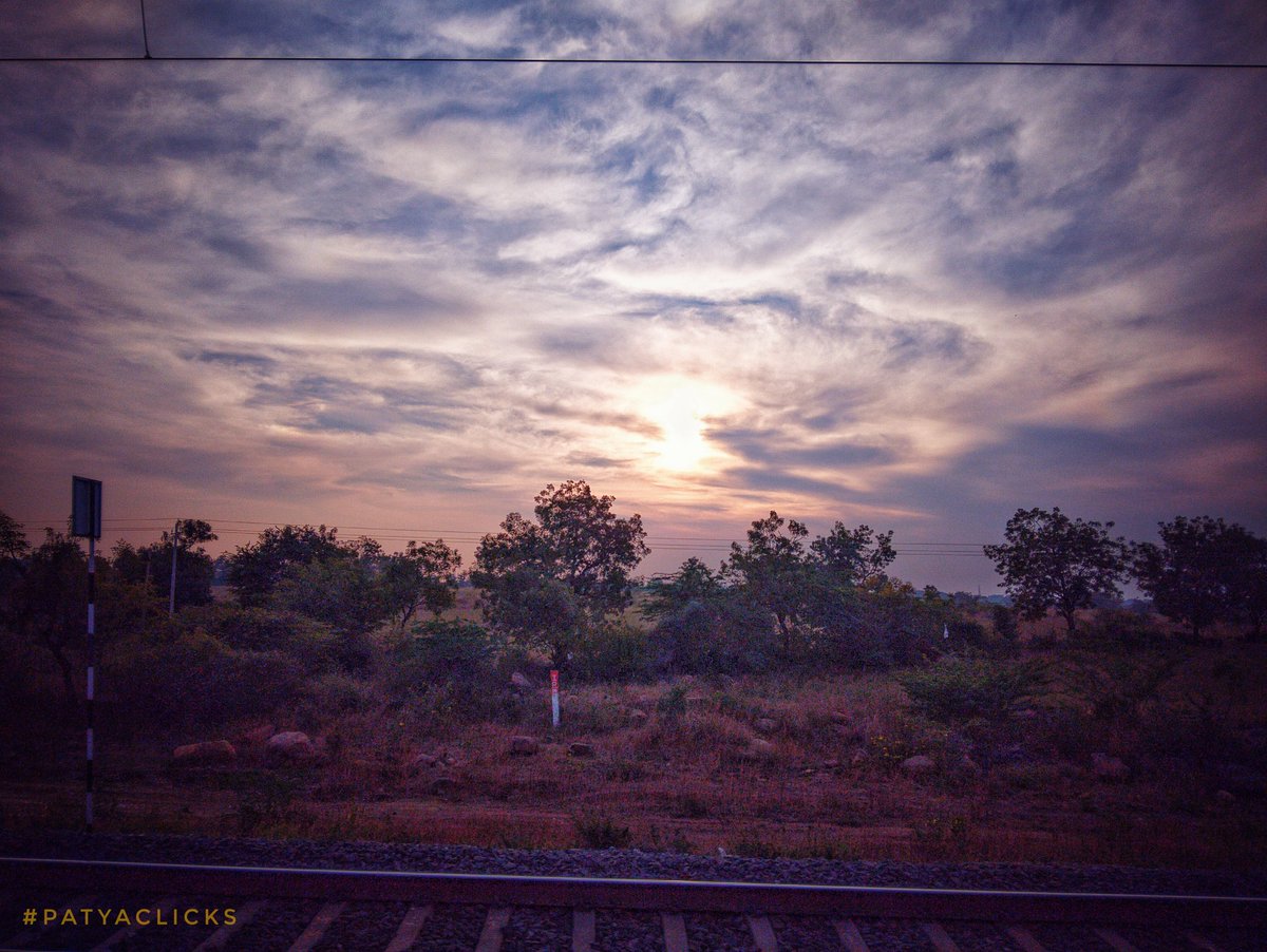 #SKY pic
#mobilephotography
#justclicked
#Myclick
#patyaclicks
#theme_pic_India_skypic
#clickforIndia
