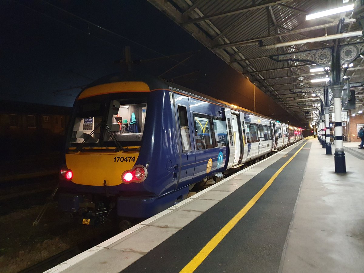JamesTGlossop's tweet image. Northern Turbostar 170474 seen at Doncaster on the 14th December 2023 working the 17:26 to Scarborough. (14/12/2023) #Doncaster #Class170 #Turbostar #Northern #SouthYorkshire
