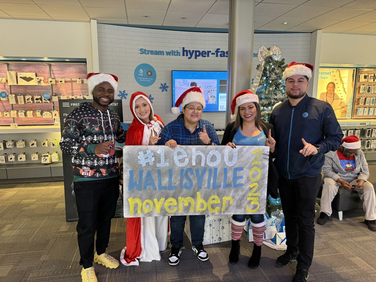 Liz Pinillos tweet media