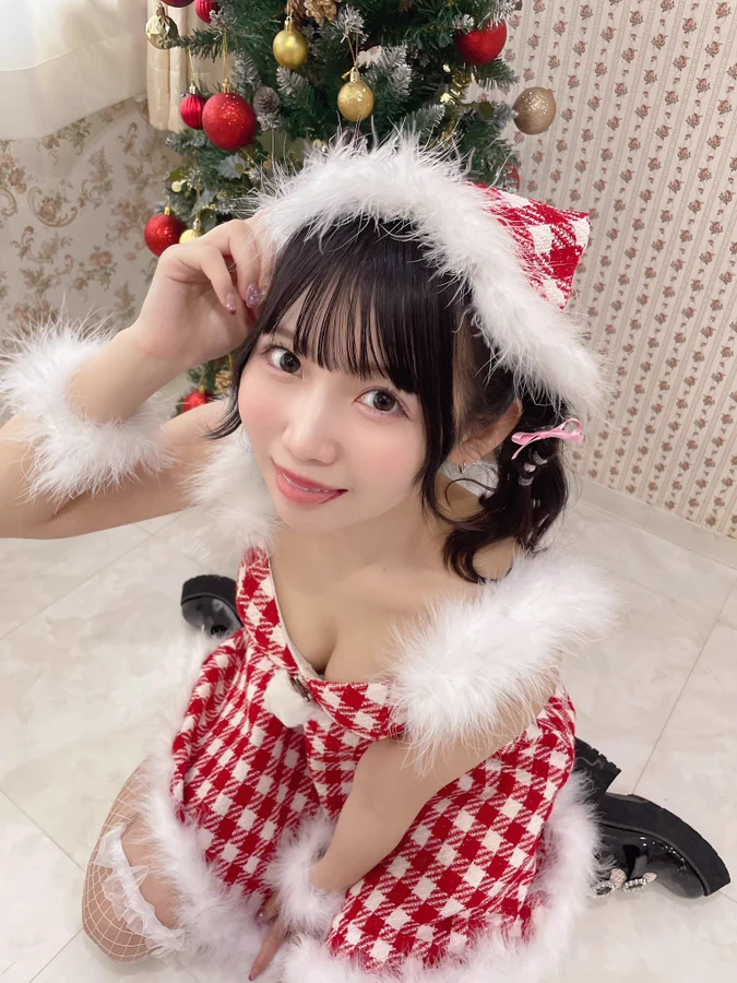 Asian girl Christmas costume