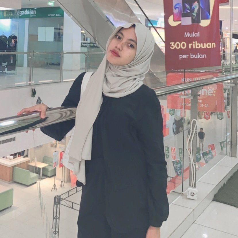 lagi pacaran sm cowoku yg ganteng ini 🙌🏻🤍

#StaySelcaDay #SSD #Hyunjin #현진 #StayBeautiful #StrayKids #스트레이키즈 <a href="/Stray_Kids/">Stray Kids</a>