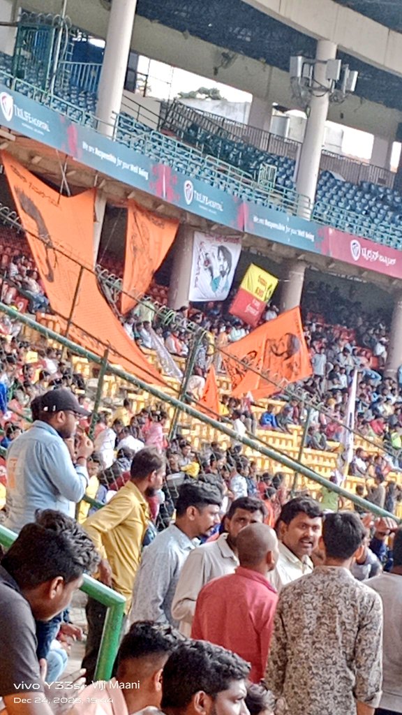 Boss flags in #KCCpart4 match❤️‍🔥

@KicchaSudeep #MaxTheMovie