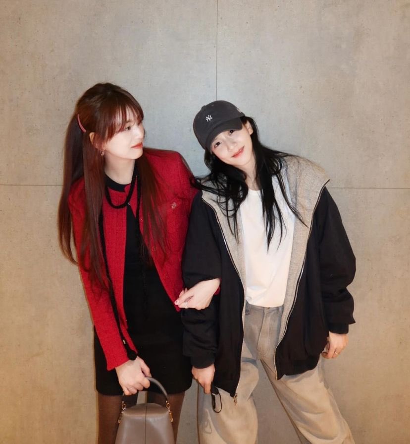 #Jisoo mit ihrer schwester JIYOON