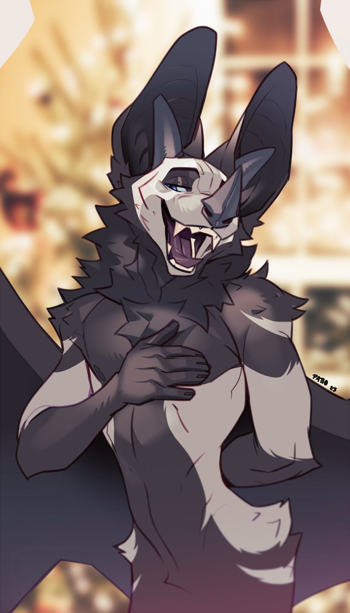 Itty-bitty-christmas-batty is serenading you with their beautiful voice <a href="/Kurrikage/">@Kurrikage.me 🟦☁️</a>  🦇