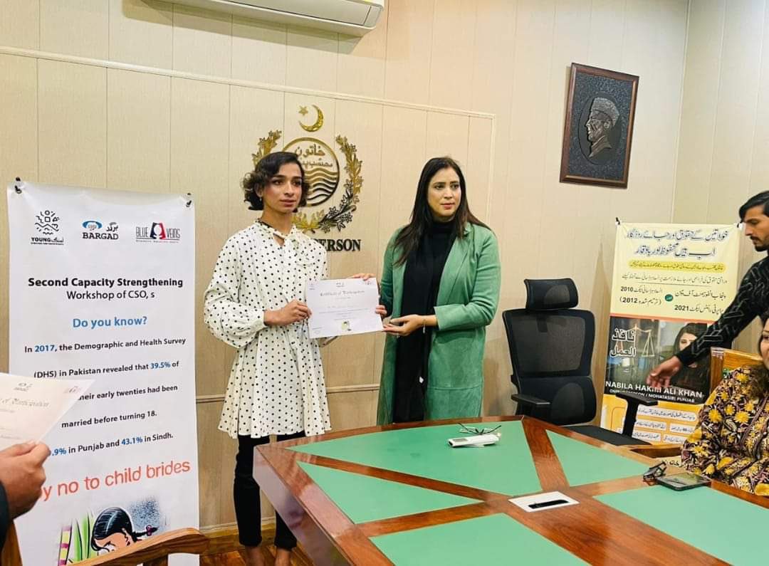 CenterPink's tweet photo. Attended 2nd Capacity Strengthening workshop of CSO’s - Say no to Child Brides !!

Chanan Development Association (CDA) Pakistan #Bargard 

Young Omang https://t.co/6Hyx9NuqHE