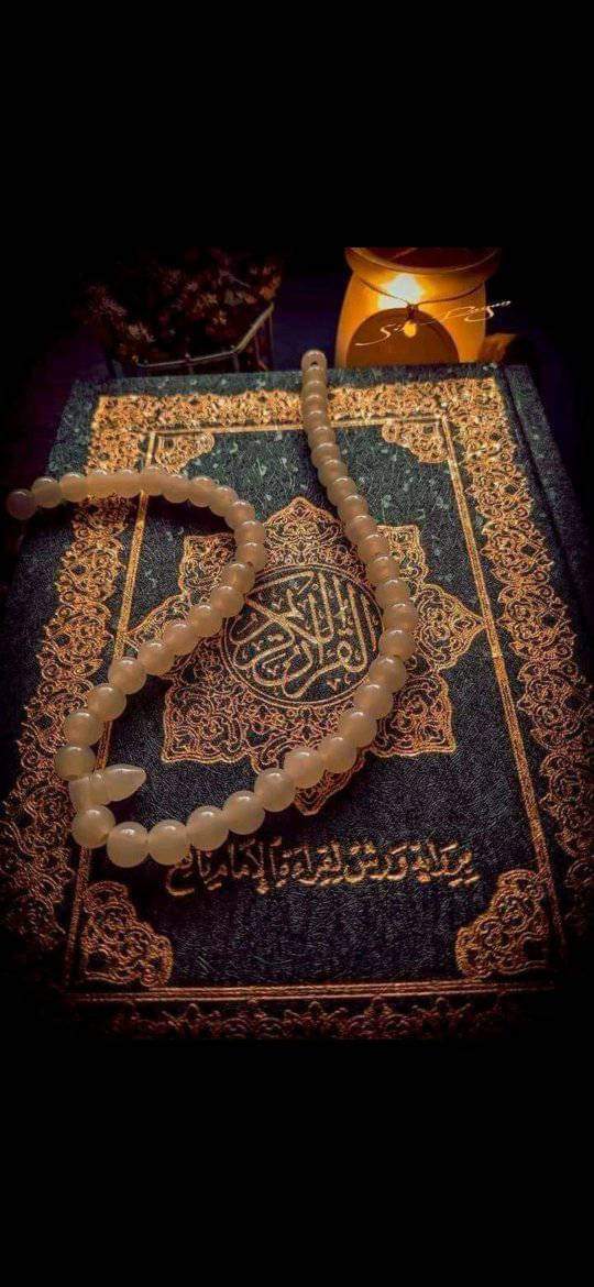 m1281992's tweet photo. *📚✌🏻🇾🇪*

*آية وتأمل📚.li*

 *﴿ثُمَّ أَوْرَثْنَا الْكِتَ��بَ الَّذِينَ* 
*اصْطَفَيْنَا مِنْ عِبَادِنَا فَمِنْهُمْ* 
*ظَالِمٌ لِّنَفْسِهِ وَمِنْهُم مُّقْتَصِدٌ*
*وَمِنْهُمْ سَابِقٌ بِالْخَيْرَاتِ﴾*
 *قيل في سبب تقديم الظالم* 
*لنفسه على السابق بالخيرات. 

*🇵🇸✌🏻🇾🇪* https://t.co/KCXJwJiL06