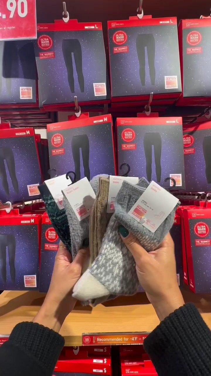 UNIQLO on X: The sock market is booming 📈 📈📈 HEATTECH socks