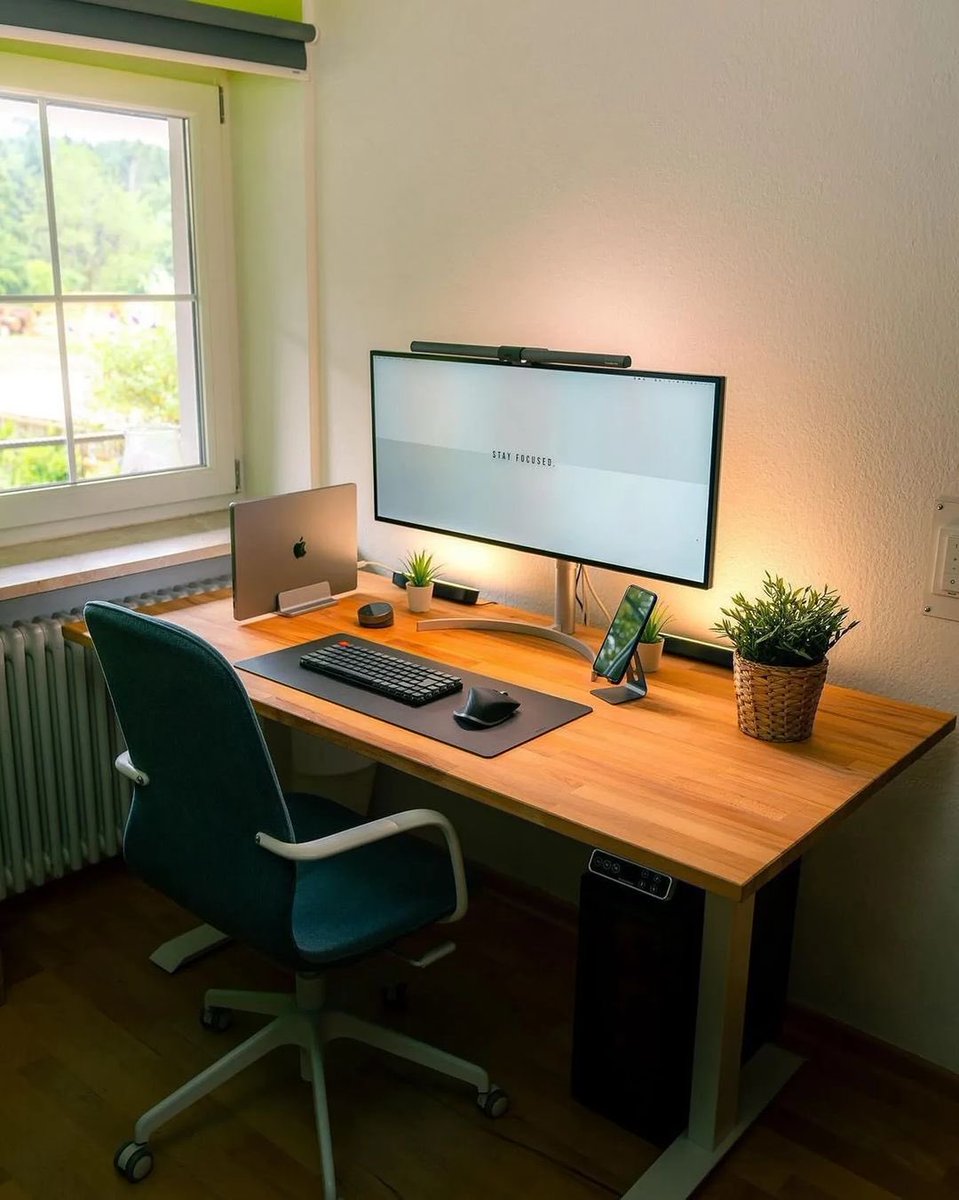 id_cryptonian's tweet image. Minimal spaces like this❤️

 #techsetup