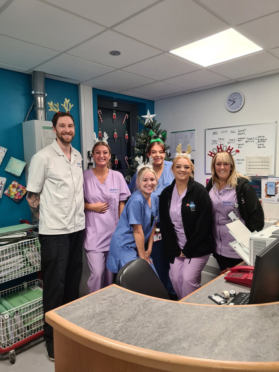 Thank you to everyone on ward 14a for working Christmas x