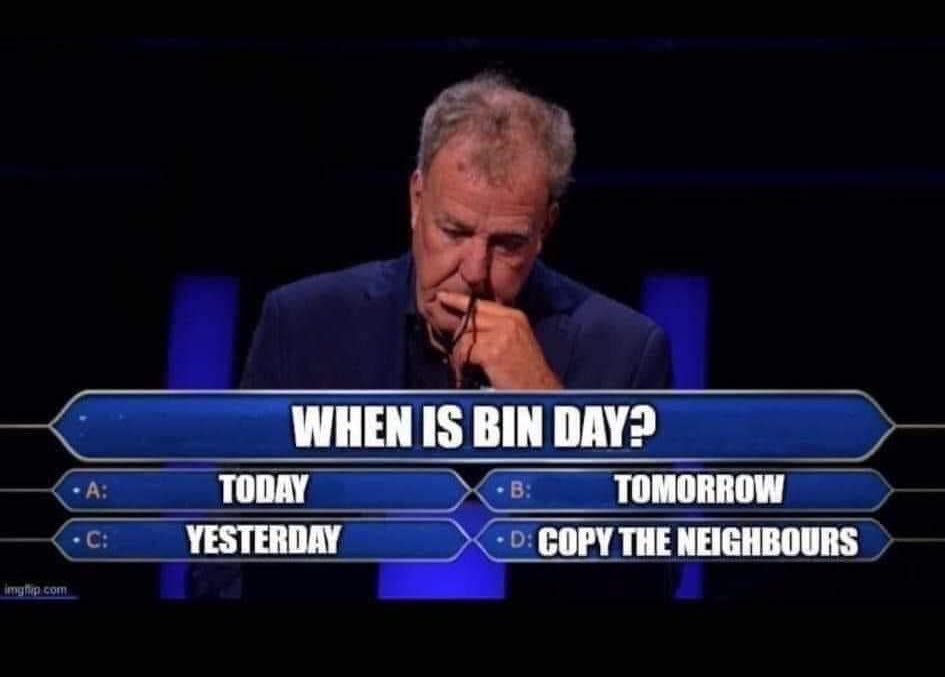 It’s that time of year… 🎄🎅😂
Happy Christmas everyone 😘

#Christmas2023 #BinDay