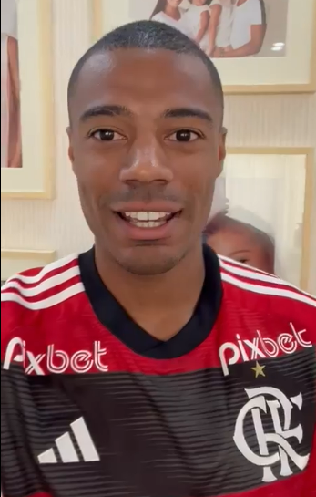 GCI2GdWWwAAI58U?format=png&name=small