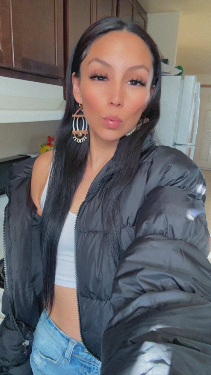 Bnash21's tweet photo. That native beauty 😘 https://t.co/kHKSgp55Xj