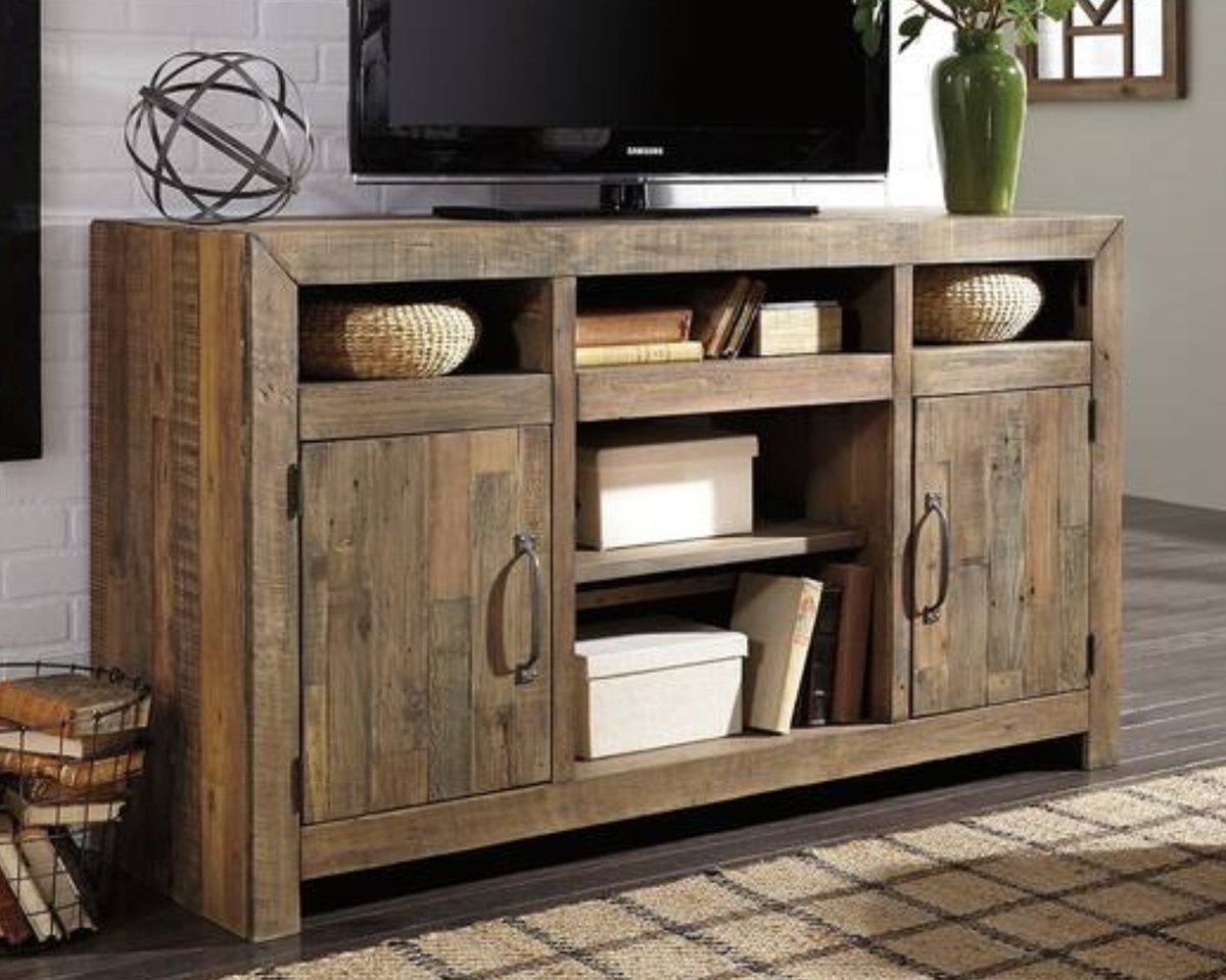 levin_furniture tweet picture