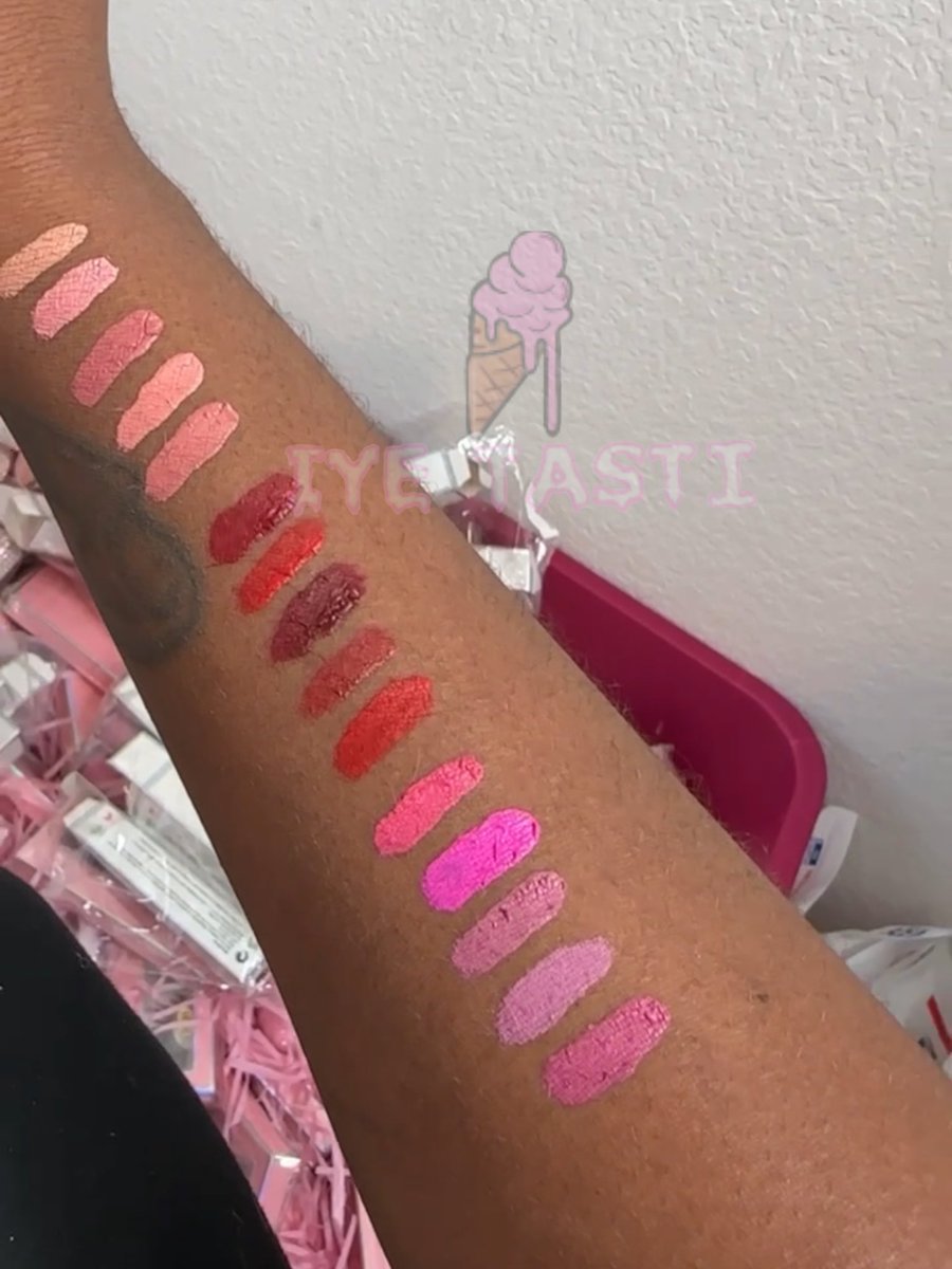 Christmas sale tonight at midnight CST!⏰ Pigmented Matte Liquid Lipsticks 👄 5 for $20 🛒🎁 Set your alarms! 🚨 Available only on 12/25 ‼️ iyetasti.com