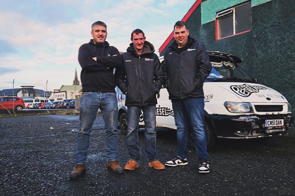 First showing of our new documentary will be on BBC ALBA, Thursday night 28th Dec at 9pm... a real insight into life on the road with P&amp;D

bbc.co.uk/programmes/m00…

<a href="/bbcalba/">BBC ALBA</a> 
<a href="/mac_tbh/">MacTV</a> 
<a href="/DMFMusicTeam/">DMF Music</a>