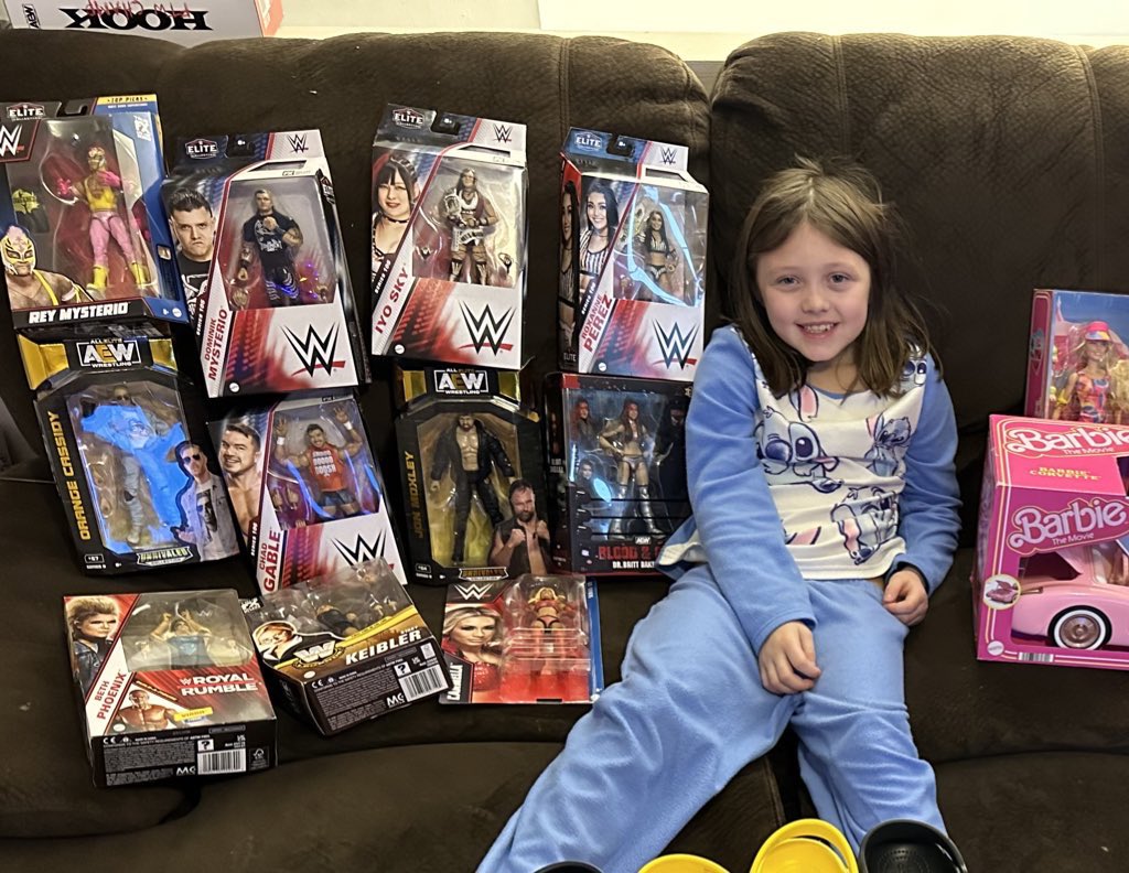 macook32's tweet image. @RingsideC  for the Christmas Haul!! 🎄 🎅 #mattel #wrestling #wwe #aew
