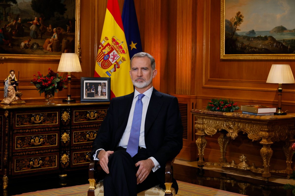 La_SER's tweet photo. 📽️ MENSAJE DE NAVIDAD DEL REY | Los temas que el rey no ha mencionado en su discurso de 2023

https://t.co/JhaBnyGHMl https://t.co/8EJmEEOYWG