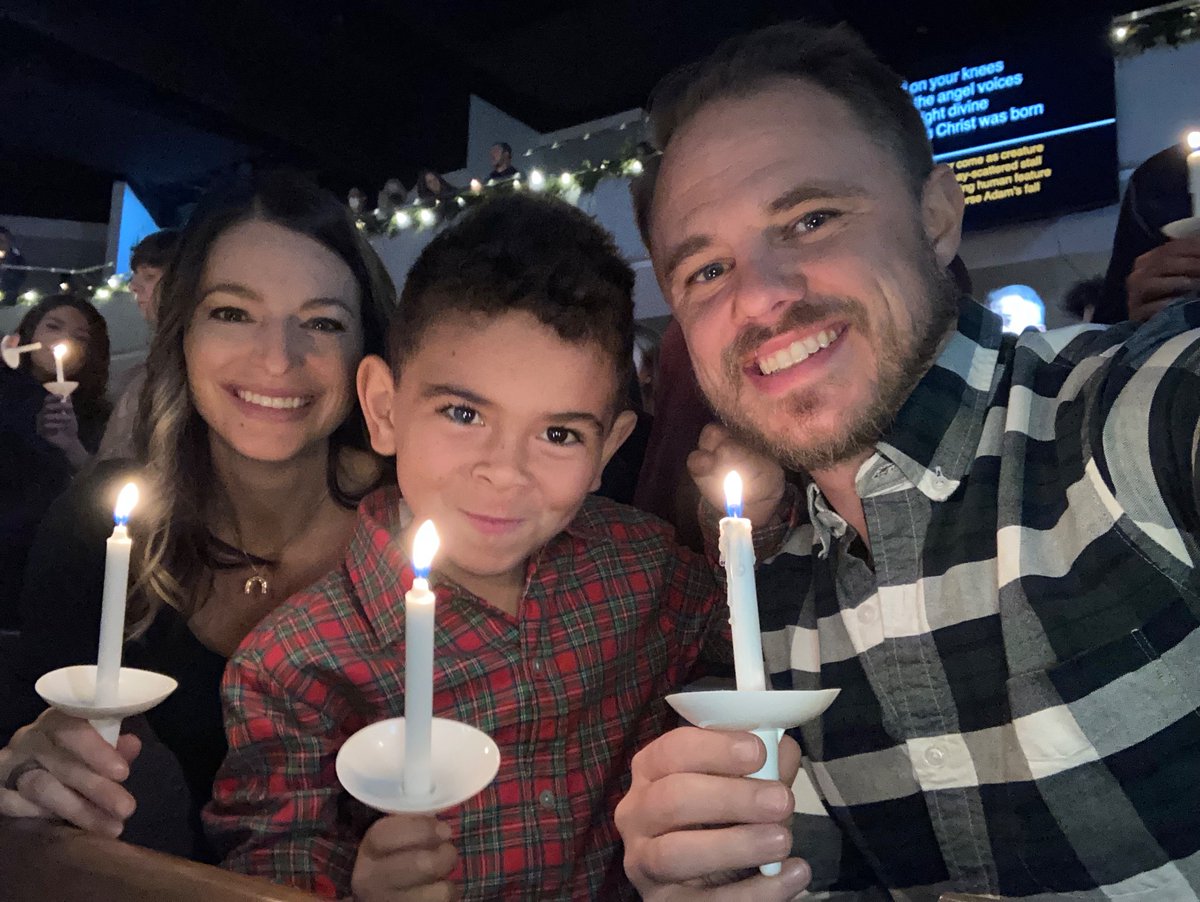 StevenKyle's tweet image. Love my family! Merry Christmas, everyone!