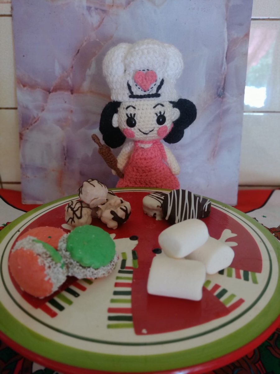 DOLCECANDY6's tweet photo. Y bueno, llegó navidad y nosotros cerramos con dulzura. A todos nuestros clientes, amigos de viña del mar y Valparaíso. les deseamos que tengan una linda navidad en familia con sus seres queridos. FELIZ NAVIDAD! #Navidad2023 #Valparaiso #viña #viñadelmar #Nochebuena2023 https://t.co/UvDX8fEeLg