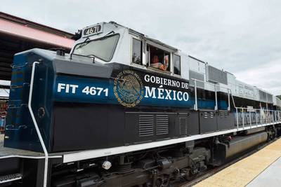 Celebran que @lopezobrador_ inauguró una línea ferroviaria que había quedado obsoleta desde hace años, no funcionó en el pasado, ¿qué les hace pensar, creer, que ahora sí?

#GuacamayaLeaks
#GuacamayaNews
#TrenInteroceanico