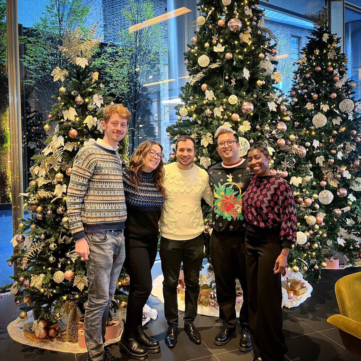 Not content with one, how’s about tree? 🎄🎄🎄

This was our 2nd group of singers out on Day 3 of our acapella ‘activation’ performances for Brookfield Properties, seen here at 100 Bishopsgate. 🎅🏻🦌

All down to the legend that is <a href="/adriancklein/">Adrian Klein</a>! 🌟