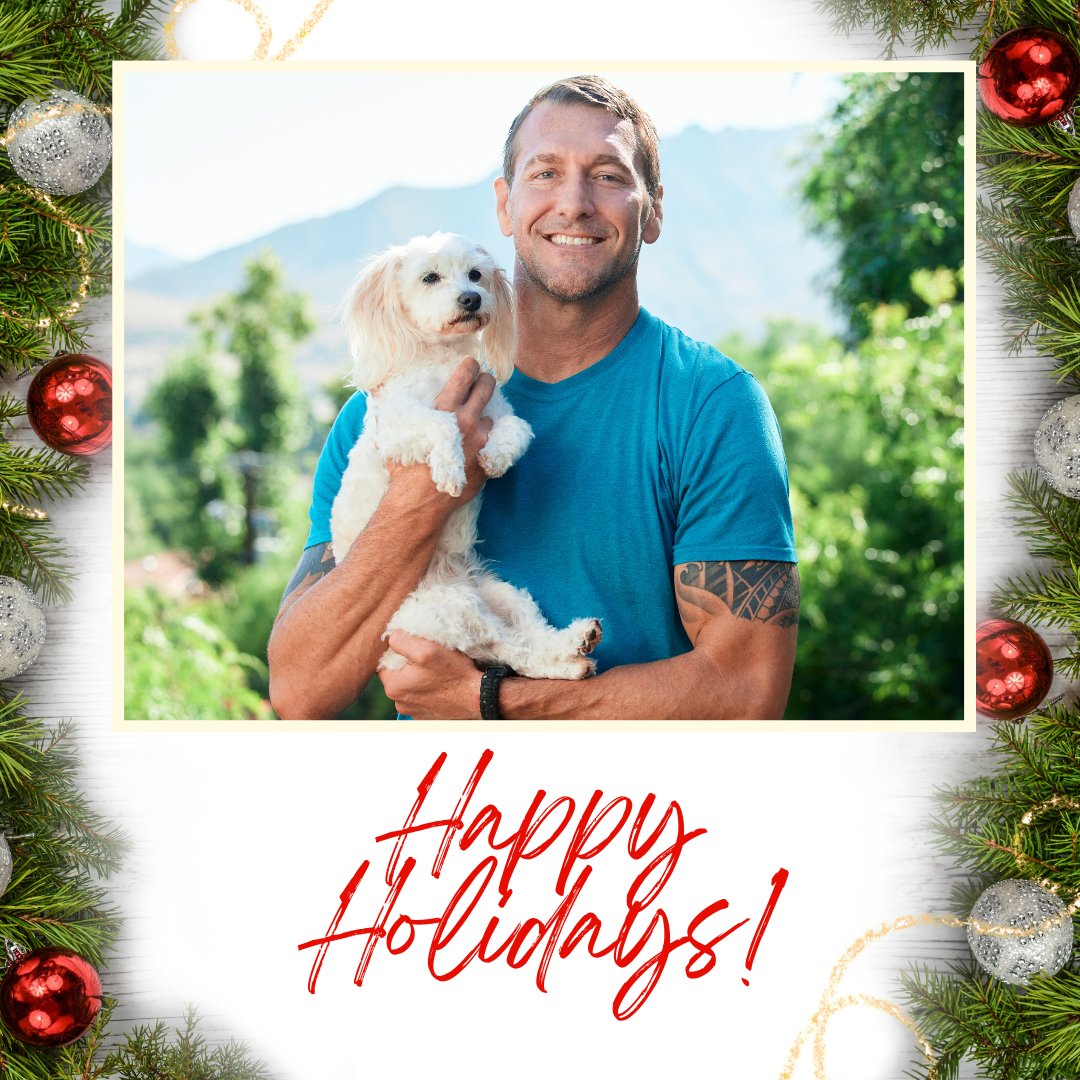 Happy holidays from the Lucky Dog family to yours! Wishing you a wonderful holiday season with your family and beloved furry friends! ✨🐶