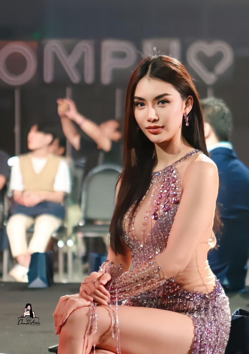 Petch_iioii33's tweet photo. 🙂😙

BETTER TOGETHER CHOMPU24 #FinalMGCM2024xChompu

           ดุม้าย                                    ม้ายดุ https://t.co/yebl8jFi0r