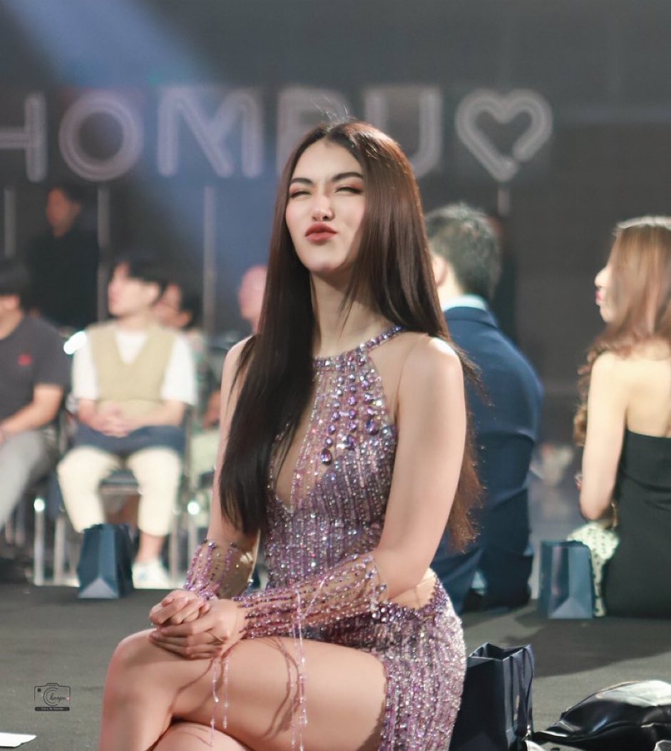 Petch_iioii33's tweet photo. 🙂😙

BETTER TOGETHER CHOMPU24 #FinalMGCM2024xChompu

           ดุม้าย                                    ม้ายดุ https://t.co/yebl8jFi0r