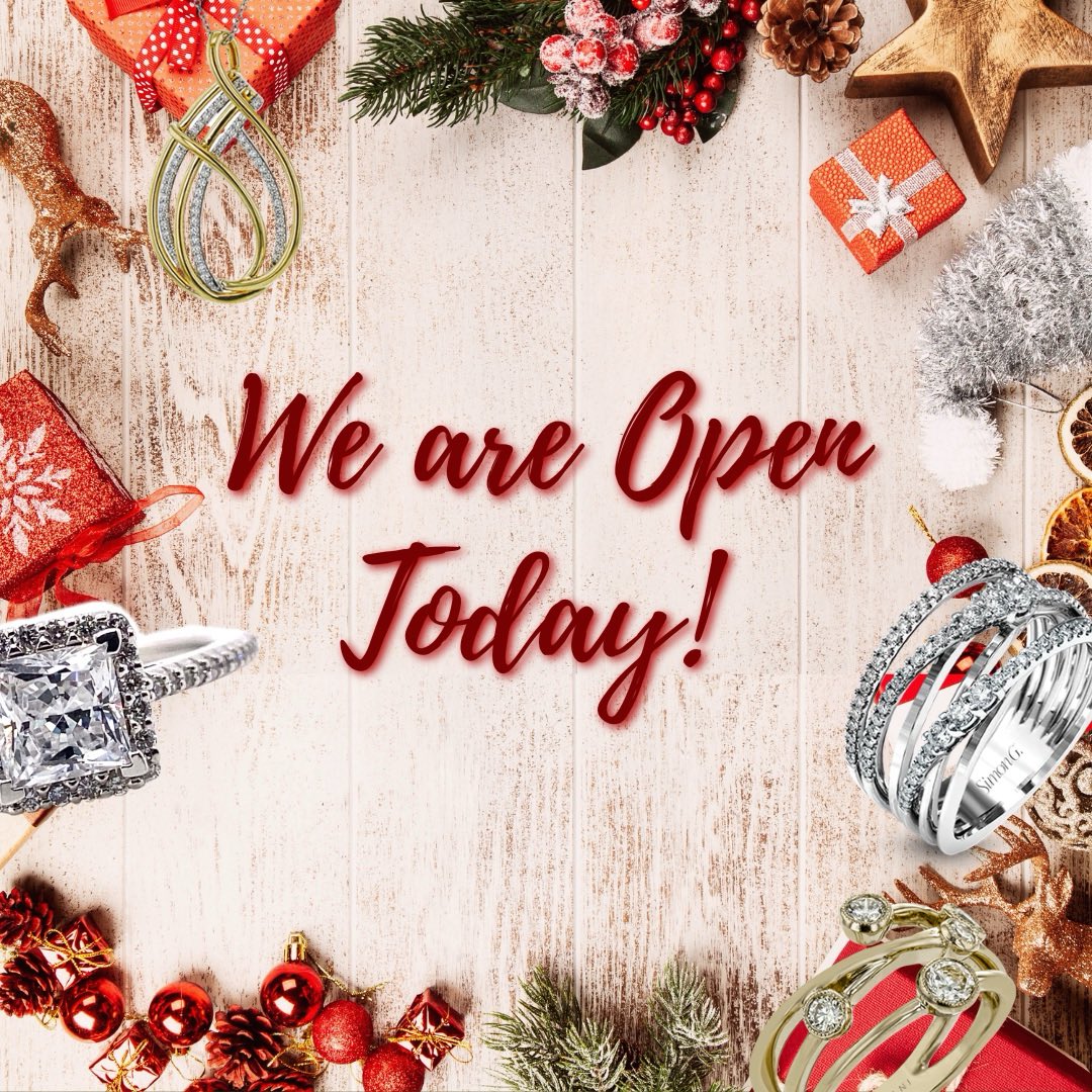 ddesignsct's tweet photo. Merry Christmas to all - We will be here until 3 pm for last-minute presents. 🎄🎁 https://t.co/WRixuieh1P
