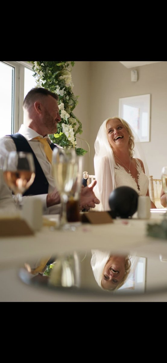 Two of my best photos of this year! Merry Christmas from me and the hubby hope you all have a blessed Christmas and a belting new year xx merry Christmas all ☃️🎄☃️ <a href="/longshlong501/">Mick Moore</a>