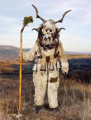 NUUTTIPUKKI (Finland): These evil spirits go from door-to-door demanding left over Yule food, punishing those who don't provide. On St Knut's Day, 13th Jan., people dressed in furs and horns carry this tradition on by taking on the role of the nuuttipukki.
#GothicAdvent
