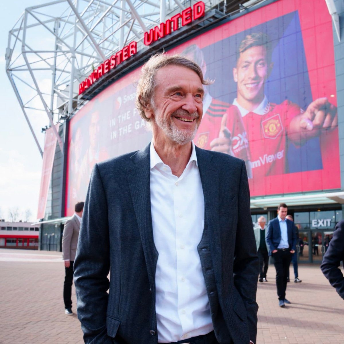 🚨 Sir Jim Ratcliffe’s message to Man Utd fans.

“Our shared ambition is clear: we all want to see Manchester United back where we belong, at the very top of English, European and world football”.

“As a local boy and a lifelong supporter of the Club, I am very pleased that we
