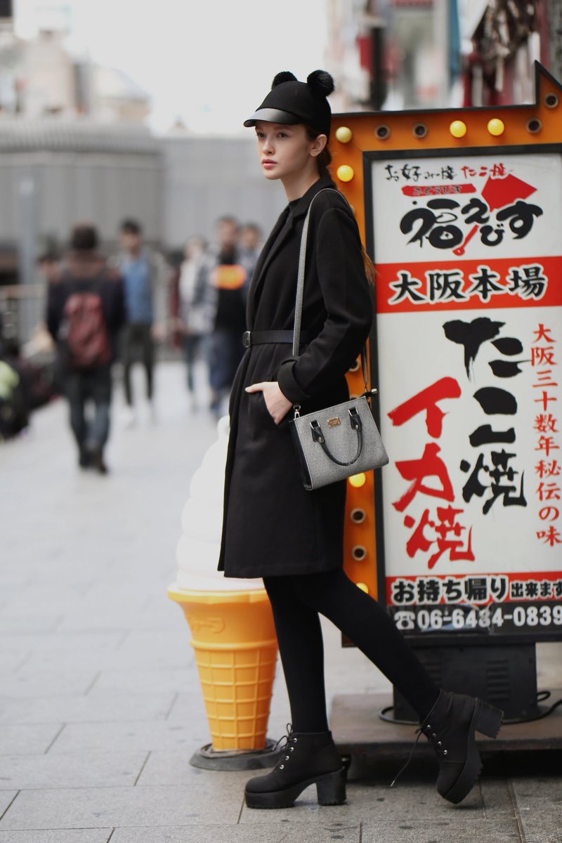 Can you imagine, I only have 3 copies left IN THE WHOLE COLLECTION!😳💪🏻🔥

My dream is to sell them by the end of the year☺️

Kyoto vibe🇯🇵 2 left - 8 $XTZ

Shinsaibashi❤️ 1 left - 10 $XTZ

Links⬇️