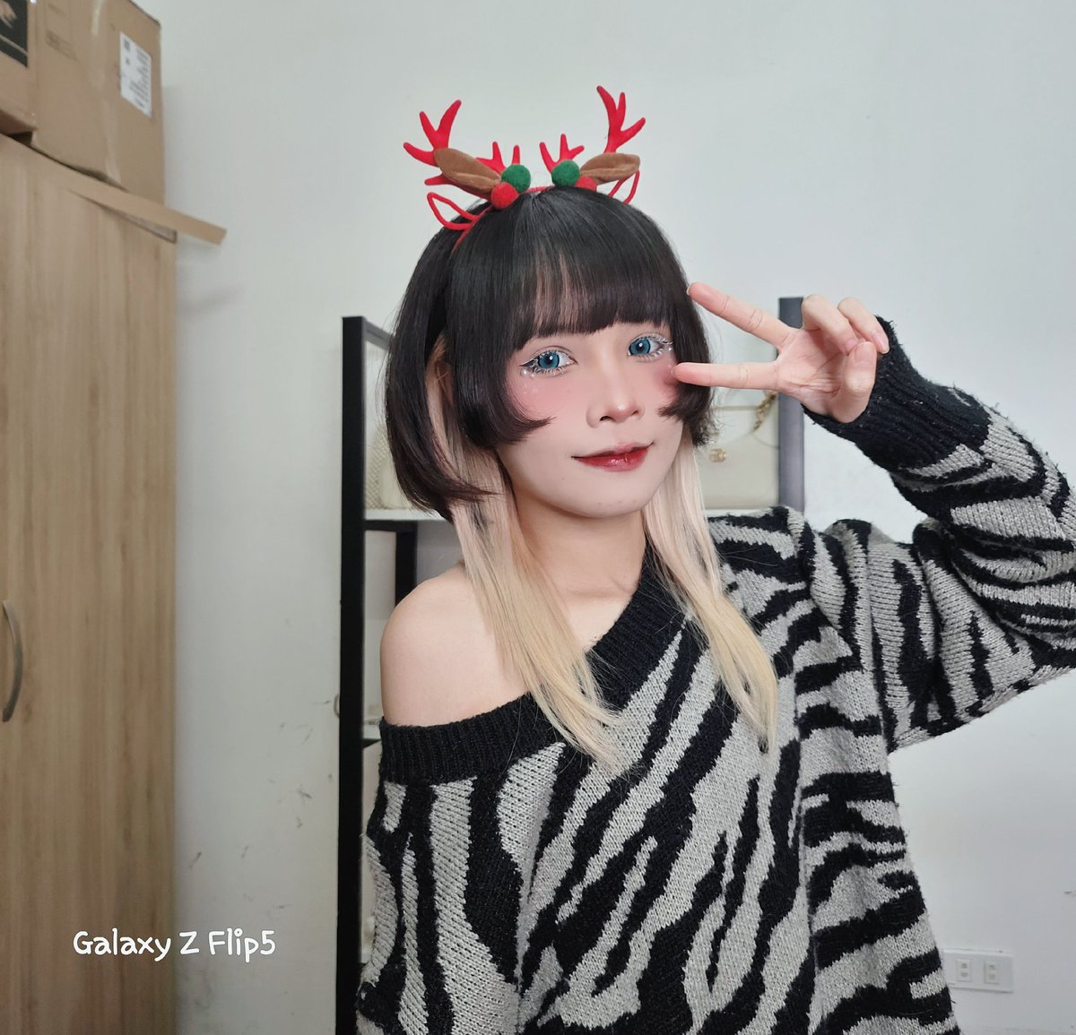 meow1928's tweet photo. Merry Christmas 🌲🌲🌲 https://t.co/MfOlJX9LGe