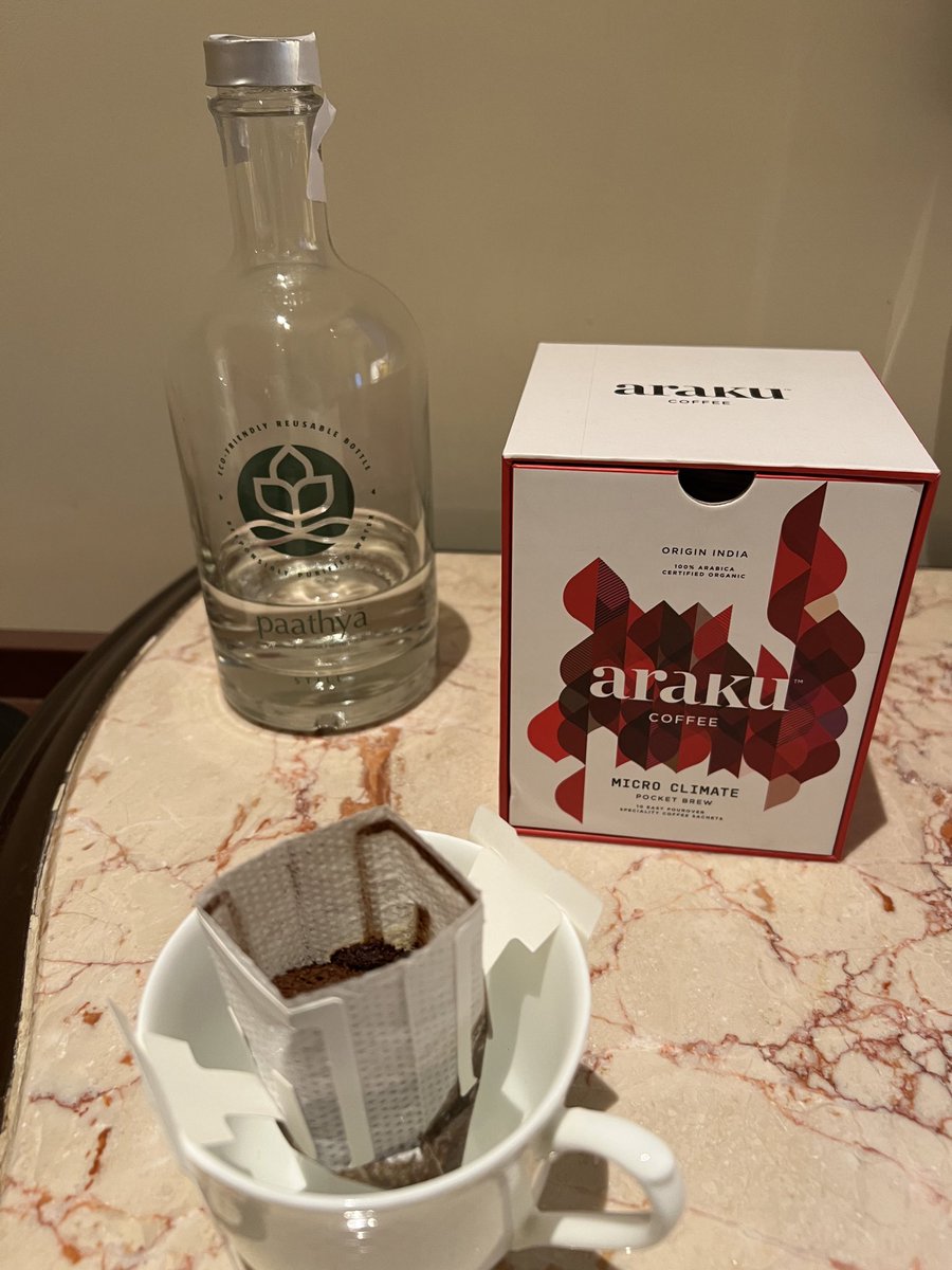 manoj_naandi's tweet photo. This is where pocket brew of @arakucoffeein comes handy. All you need is a flask of hot water. 

#ArakuOnTheMove https://t.co/prhpztOncr