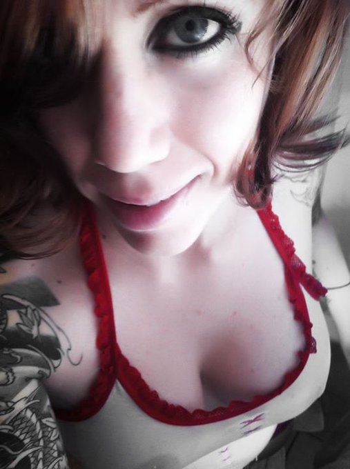 Your wife out blowing a load on Christmas gifts? Cum blow a  load on me ;) #xxxmas 16 vids JUST $20 --><a href="/tag/hardcore"class="tags"><span>#hardcore</span></a><a href="/tag/bj"class="tags"><span>#bj</span></a><a href="/tag/xxxmas"class="tags"><span>#xxxmas</span></a>