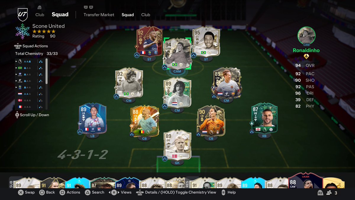 JohnJ1816's tweet photo. @FUTBIN My pack luck has been insane this year, just packed Ronaldinho this morning https://t.co/FdIs6W8Kri