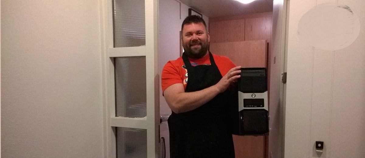 Vinningshafinn í leiknum okkar Fyrir skemmstu settum við á stað lítinn leik þar við vildum gefa  #sarpurinn lappari.com/2015/01/vinnin…