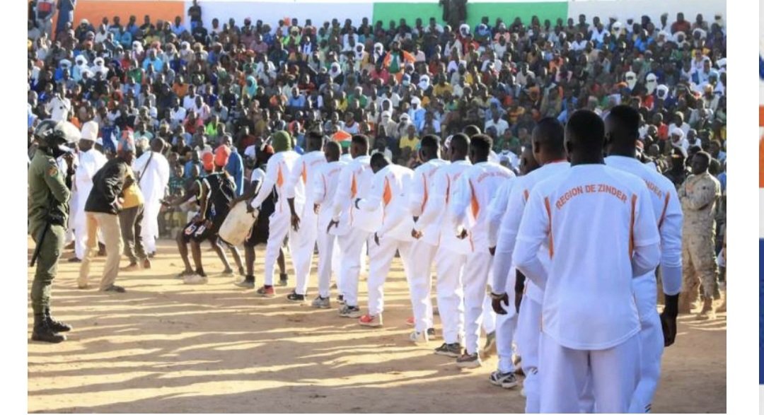 zyama5's tweet photo. Pendant 10 jours, les écuries des 8 régions du Niger vont s'affronter... Chaque écurie compte 10 lutteurs. https://t.co/ph2gQlIauI