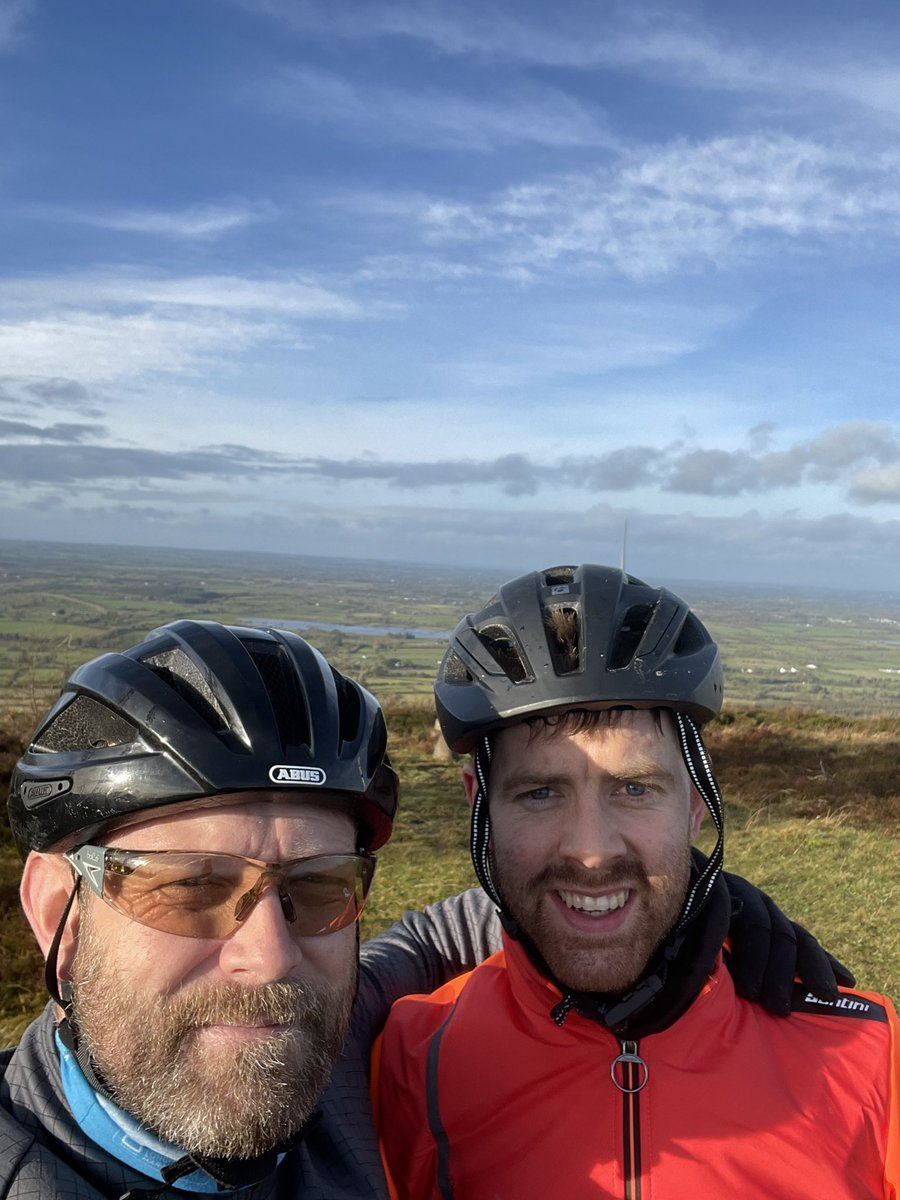 geraldjmaher's tweet photo. Lovely Christmas Eve gravel cycle on #SliabhBán #Strokestown https://t.co/GtBHWEJPYU